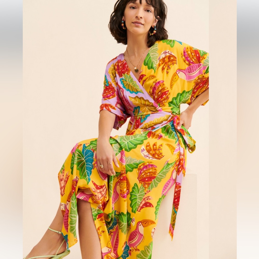 Farm Rio Beaks and Bananas Wrap Dress size XS